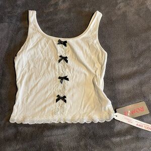 ROMWE White Tank Top with Black Lace Bows